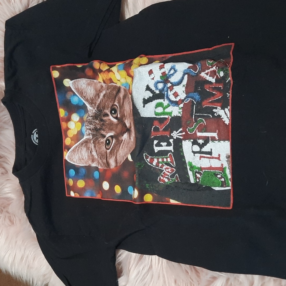 Boys hybrid tees Christmas sweater cat tee size small